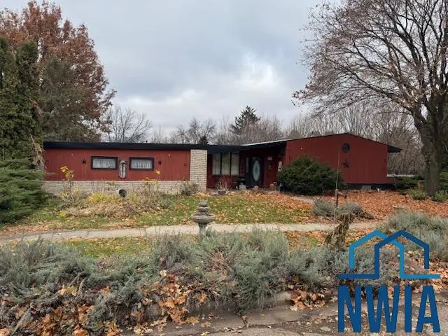 201 E Garfield St, Laurens, IA 50554 - Image #1