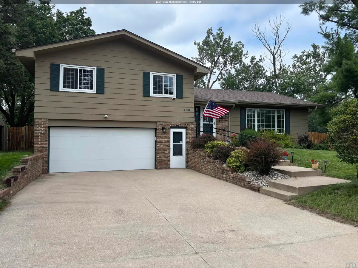 4001 Cheyenne Blvd, Sioux City, IA 51104 - Image #1