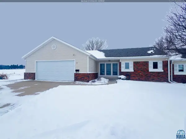 15 Park Village, LeMars, IA 51031