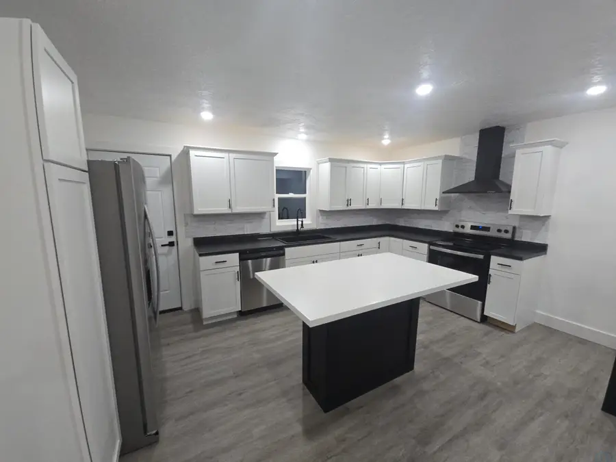 2415 S Cypress, Sioux City, IA 51106 - Image #3