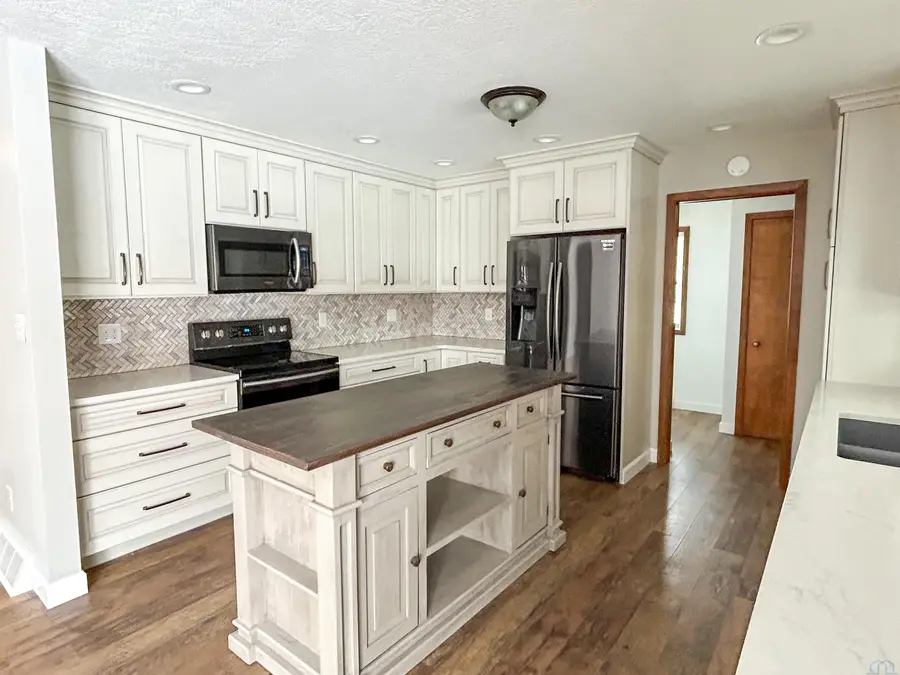 604 S 18th, Dakota City, NE 68731 - Image #3