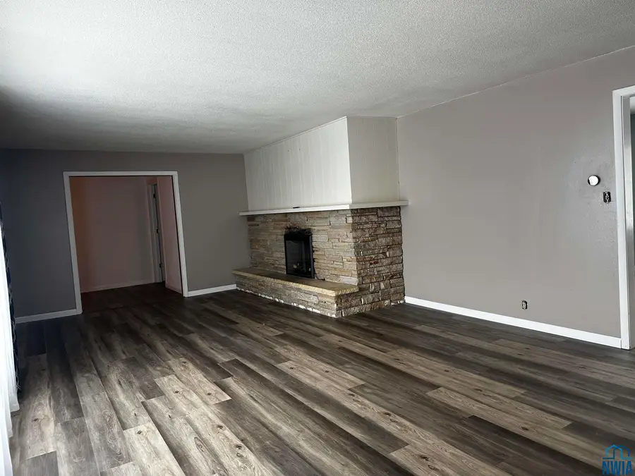 6007 Redwood Drive, Storm Lake, IA 50588 - Image #3