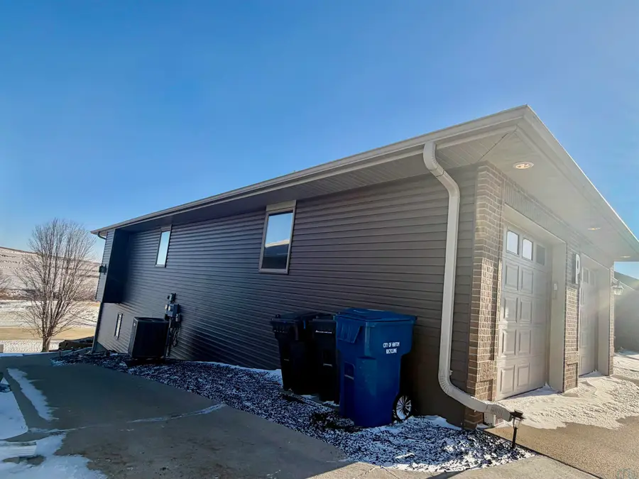 854 Springbrook, Hinton, IA 51024 - Image #3
