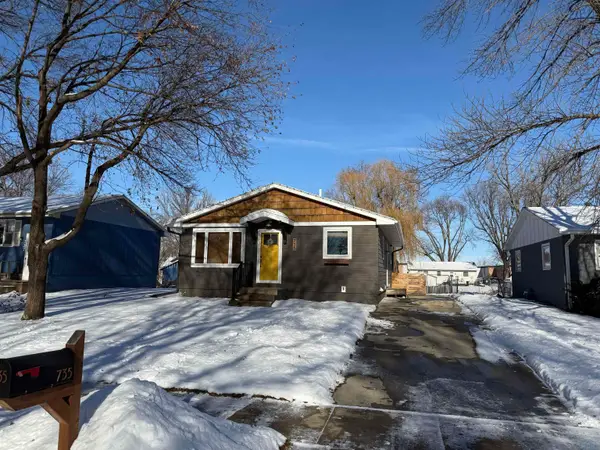 735 W Clark St., Vermillion, SD 57069