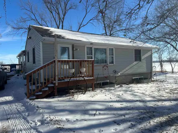 31802 458th Ave., Vermillion, SD 57069