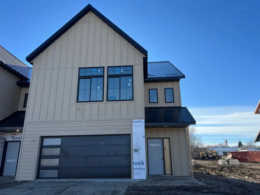 15 E Duke St., Vermillion, SD 57069 - #3