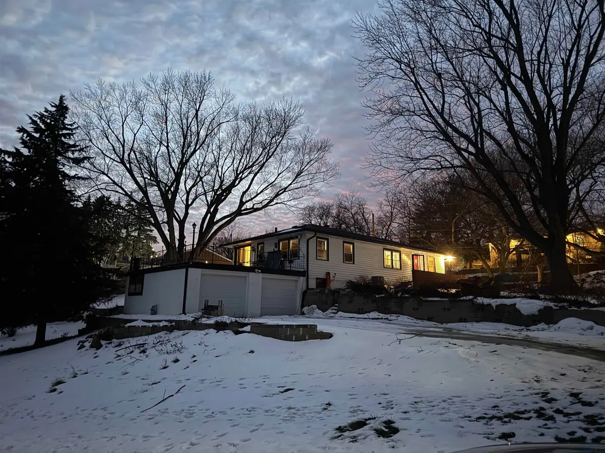 4000 W 4TH ST, Sioux City, IA 51103 - Image #1