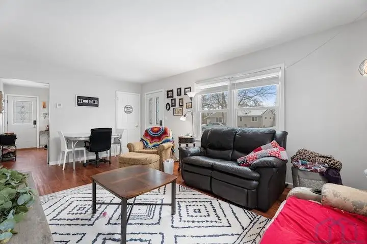 502 Prentis, Vermillion, SD 57069 - Image #3