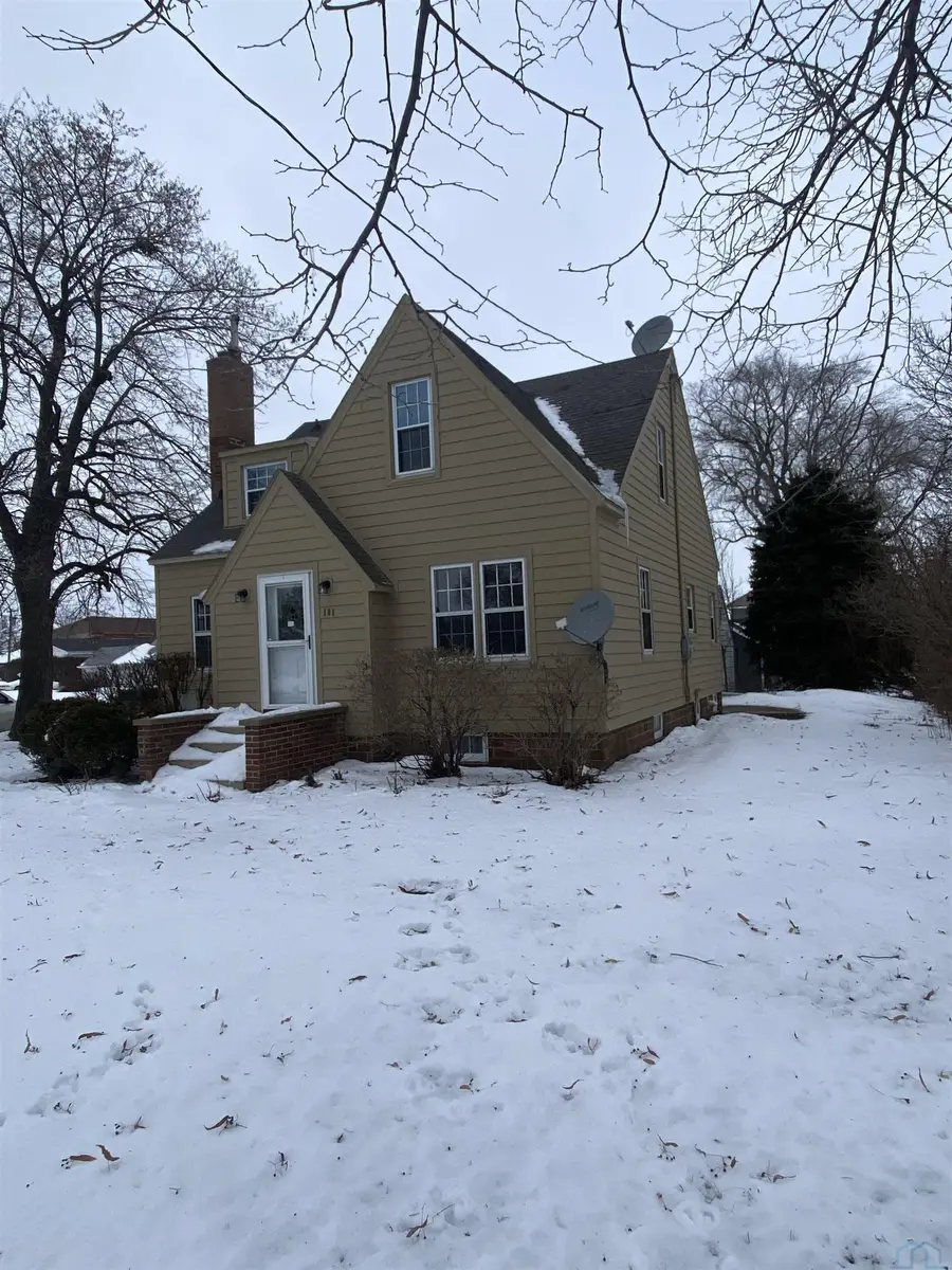 101 4 Street SE, West Bend, IA 50597 - Image #2