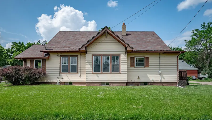 2600 Rebecca Street, Sioux City, IA 51103 - #2