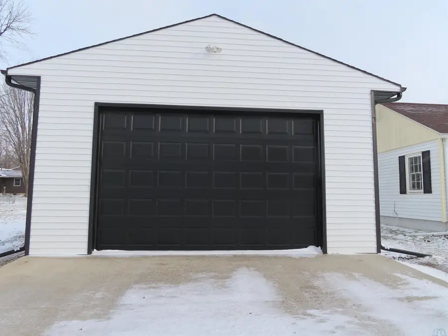 530 S 6th Street, Akron, IA 51001 - Image #2