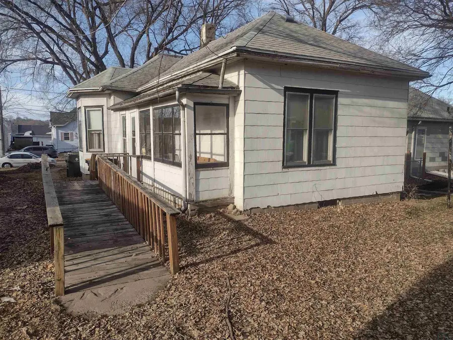 2004 Geneva St., Sioux City, IA 51103 - Image #2