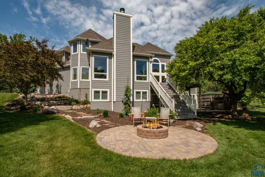 946 Wynstone Drive, Jefferson, SD 57038 - Image #3