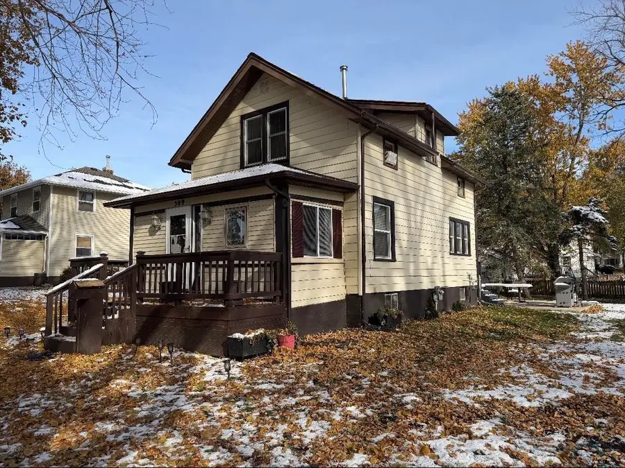 309 MICHIGAN ST, Storm Lake, IA 50588 - Image #2
