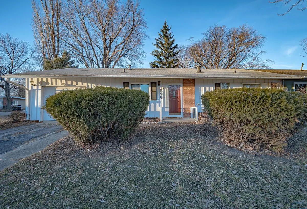 1596 Harrington Loop, Sergeant Bluff, IA 51054 - Image #1