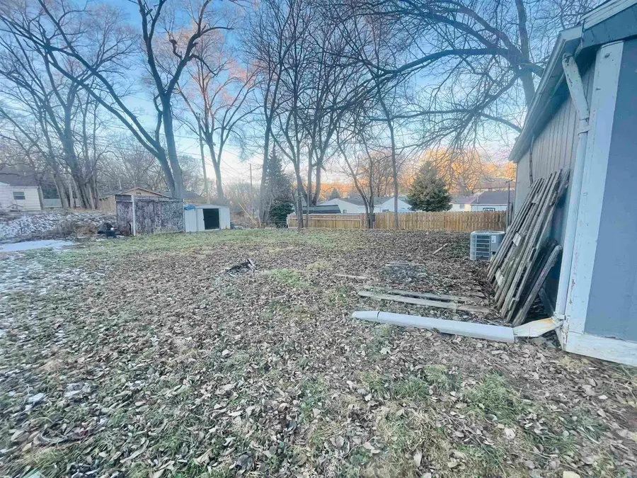 809 Helen St., Sioux City, IA 51106 - Image #2