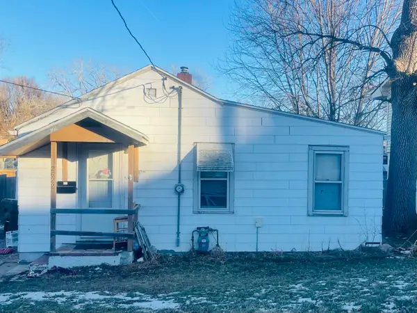 2622 S Helen St, Sioux City, IA 51106