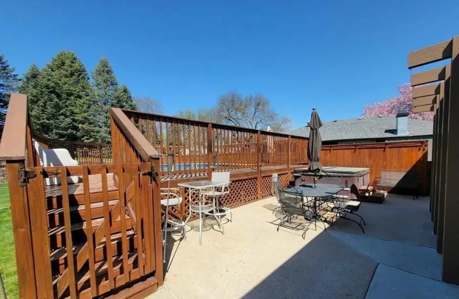 2701 Sunnyside Ct, Sioux City, IA 51106 - Image #3