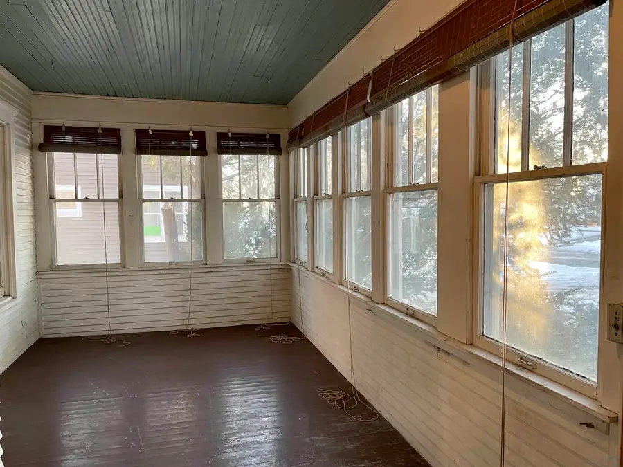 327 Otsego St, Storm Lake, IA 50588 - Image #3