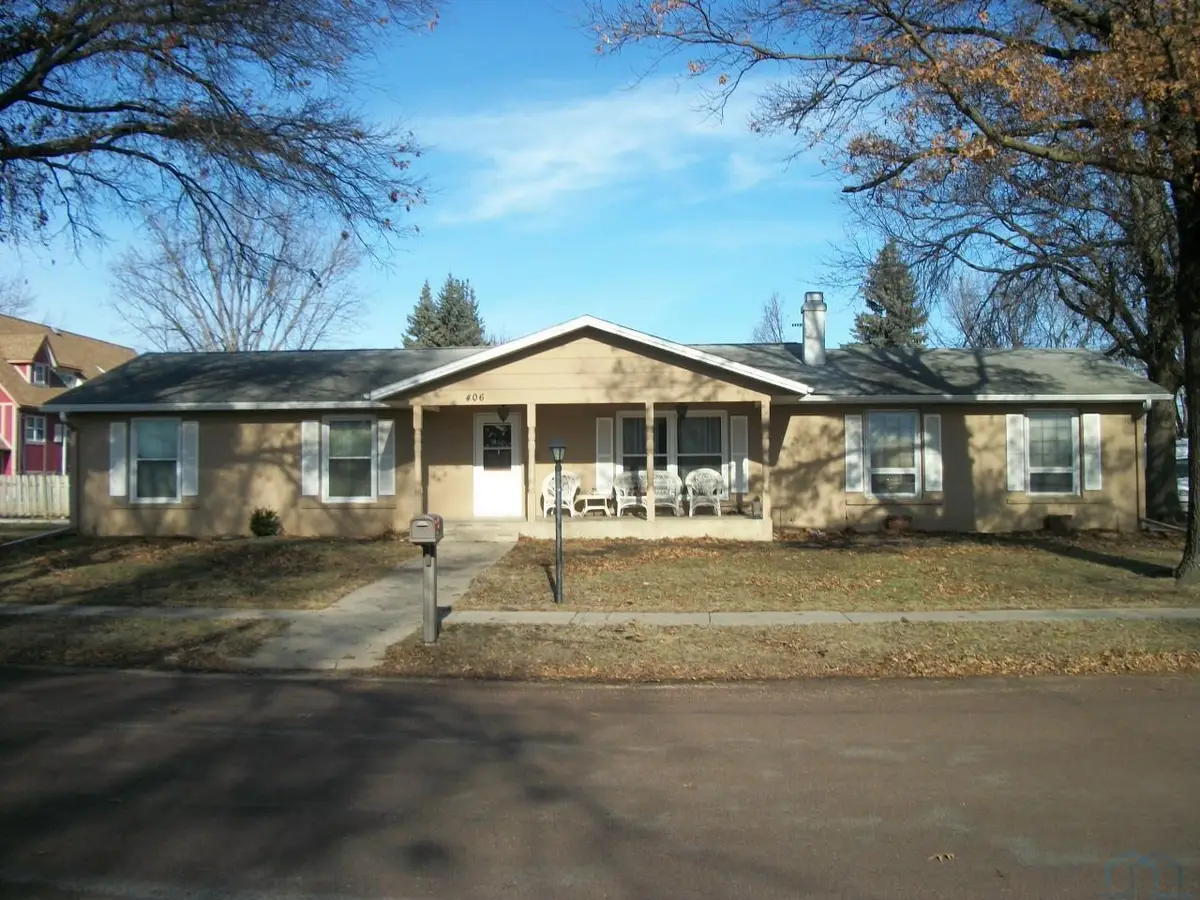406 S Craig Dr, Cherokee, IA 51012 - Image #1