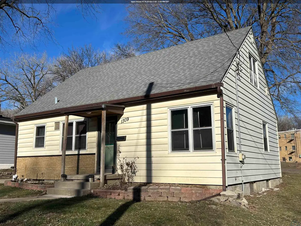 1309 29th St., Sioux City, IA 51104 - Image #1