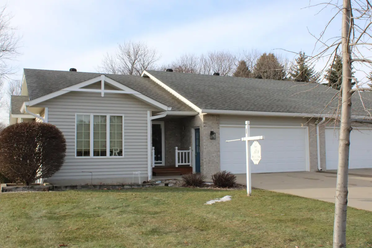 514 Frankfort Ave SE, Orange City, IA 51041 - Image #1
