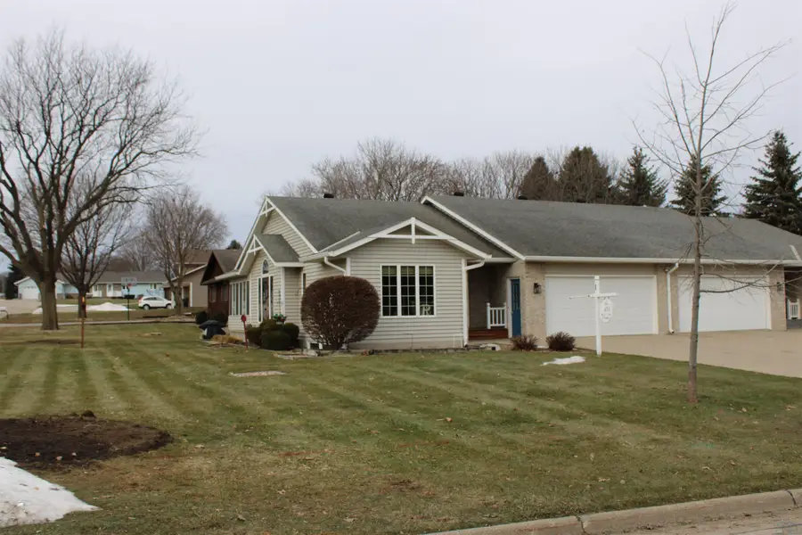 514 Frankfort Ave SE, Orange City, IA 51041 - Image #3