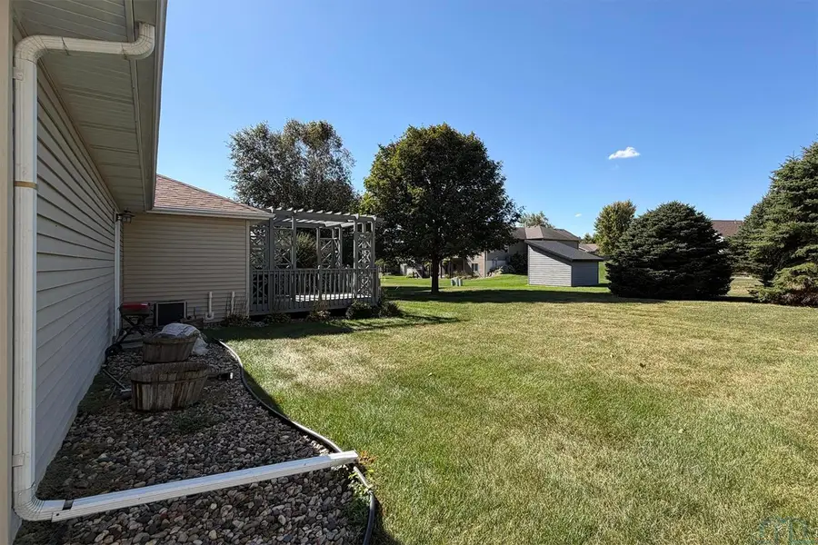 1447 7th Ave SE, Sioux Center, IA 51250 - Image #3