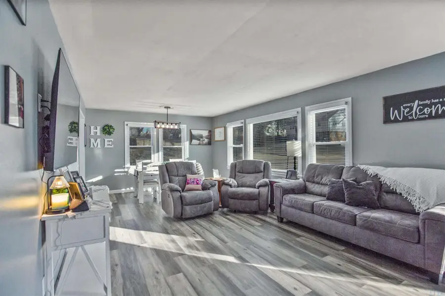 3437 PIERCE ST, Sioux City, IA 51104 - Image #2