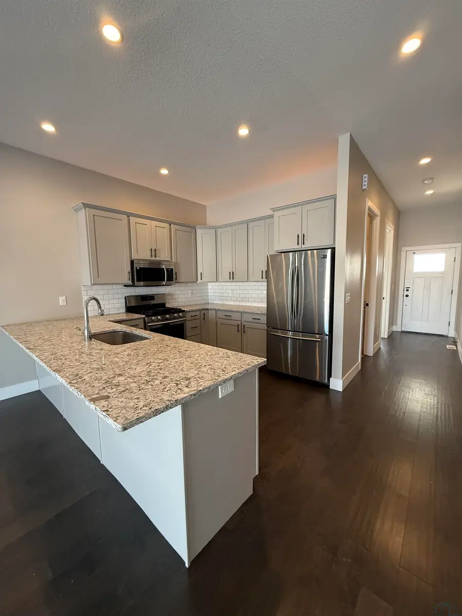 3578 9th Ave N, Fort Dodge, IA 50501 - Image #2