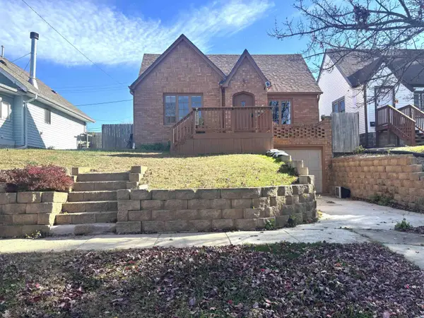 1118 S Newton, Sioux City, IA 51106