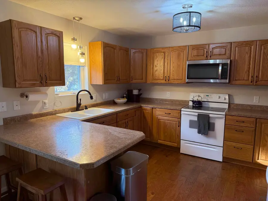 1810 Vonnie, Vermillion, SD 57069 - Image #3