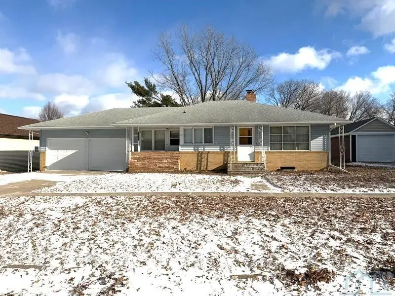 411 S Willow Street, Paullina, IA 51046 - Image #1