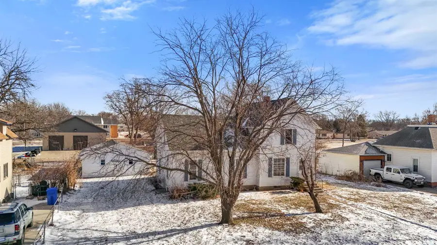 206 S Pine, Vermillion, SD 57069 - Image #3