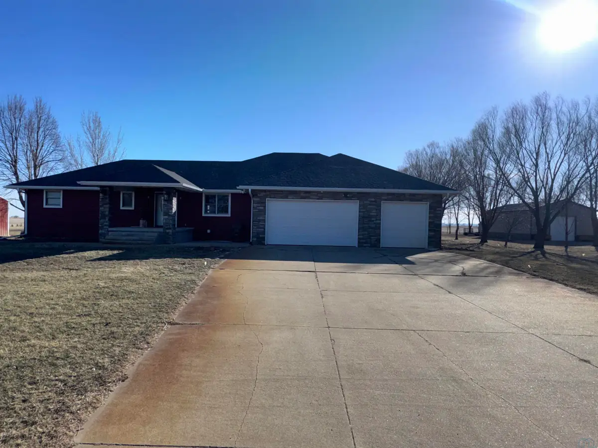 1438 220th Street, Sergeant Bluff, IA 51054 - Image #1