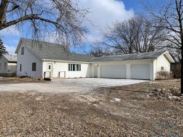 918 N Roosevelt, Cherokee, IA 51012 - #1