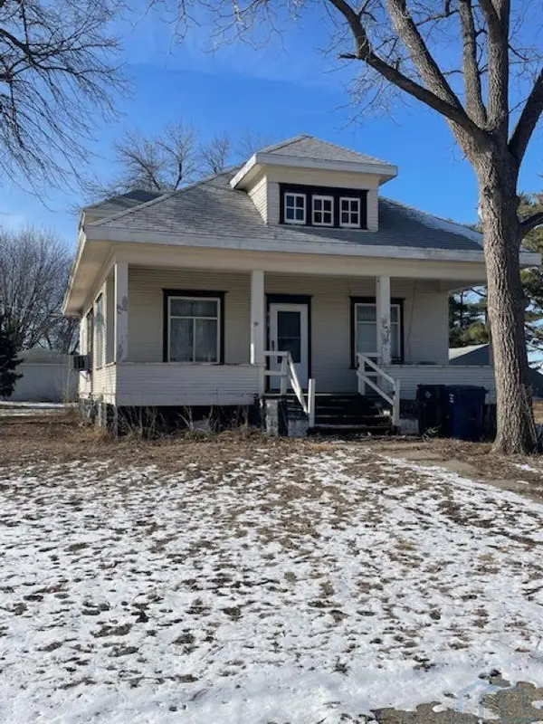 319 Morse Ave, Calumet, IA 51009