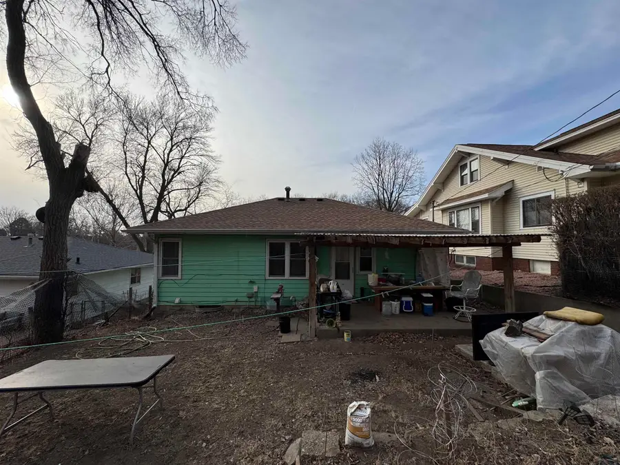 2112 Heights Ave, Sioux City, IA 51104 - #2