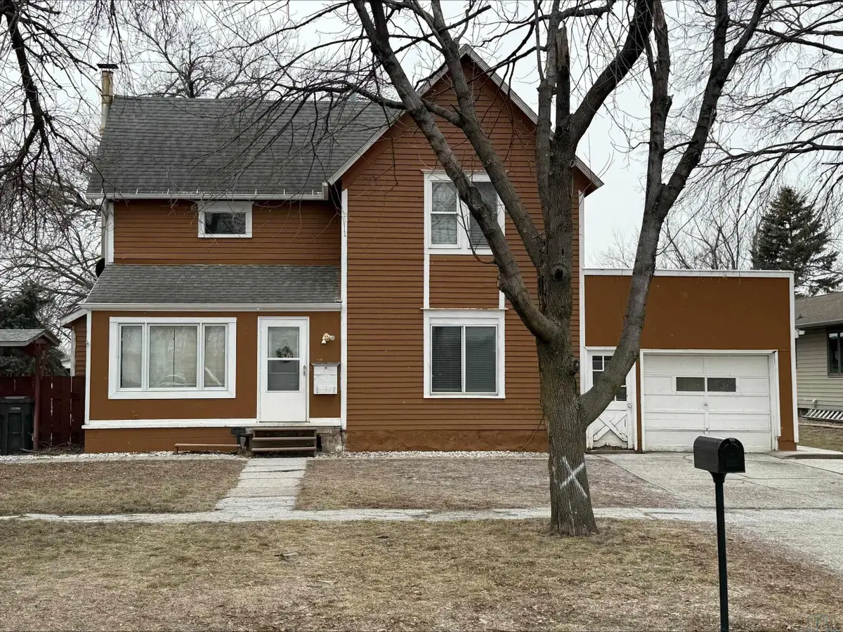 1127 Ave F, Hawarden, IA 51023 - #1