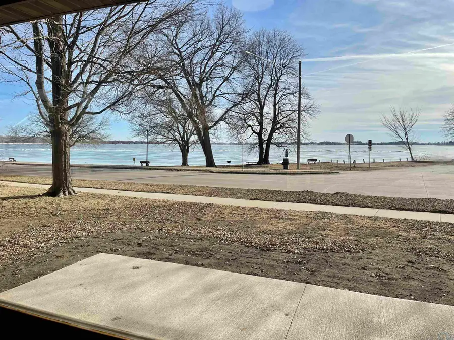 701 E Lakeshore, Storm Lake, IA 50588 - #2