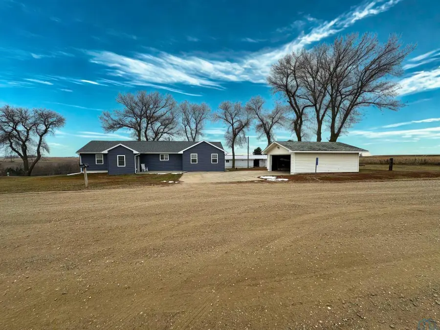 22971 IMPALA AVE, Plymouth, IA 51031 - #2