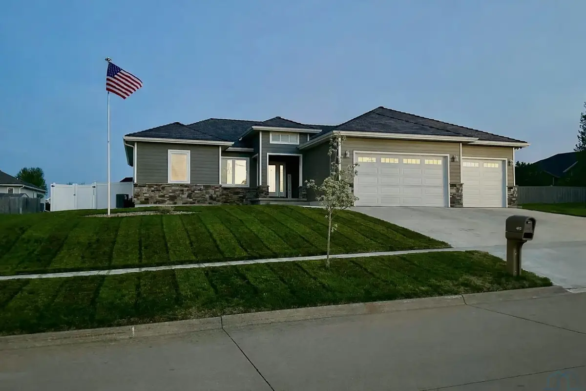 4612 Stoneridge Pkwy, Sioux City, IA 51106 - Image #1