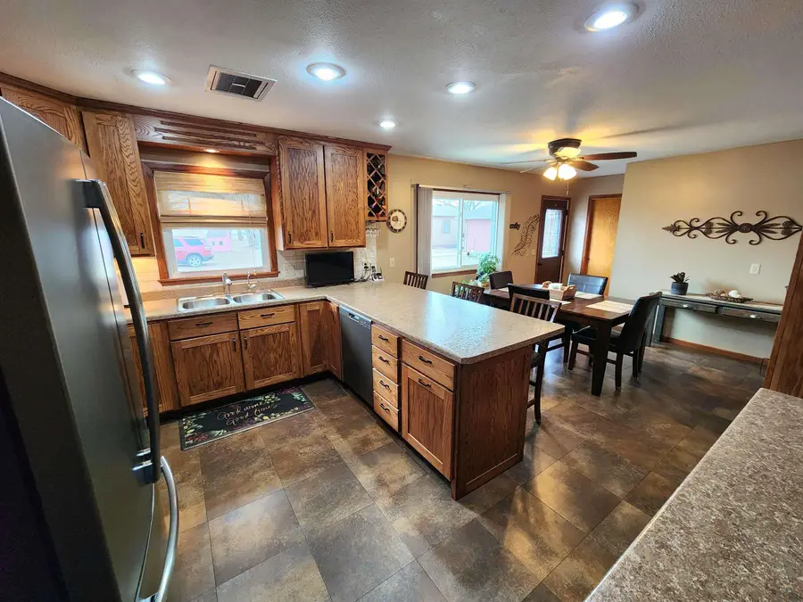 1114 11th St., Rock Valley, IA 51247 - #2