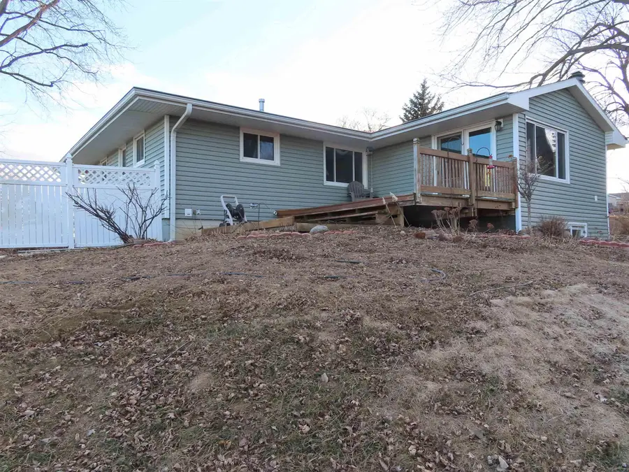 4228 Old Lakeport Road, Sioux City, IA 51106 - #3