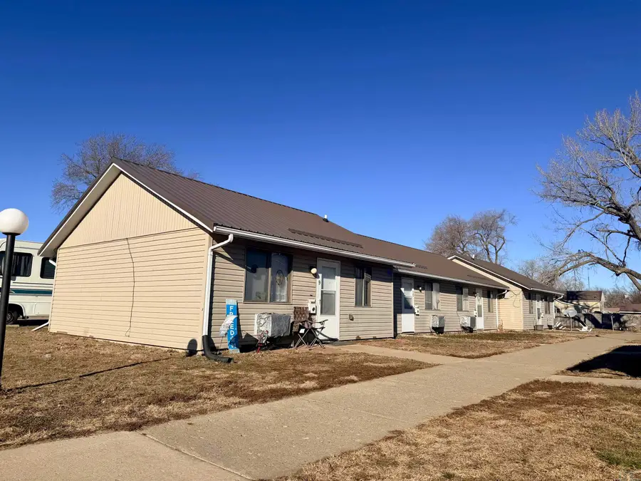1115 CENTRAL AVE, Hawarden, IA 51023 - #3