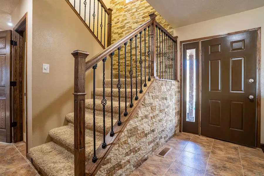 312 E 3rd St, Kingsley, IA 51028 - #3