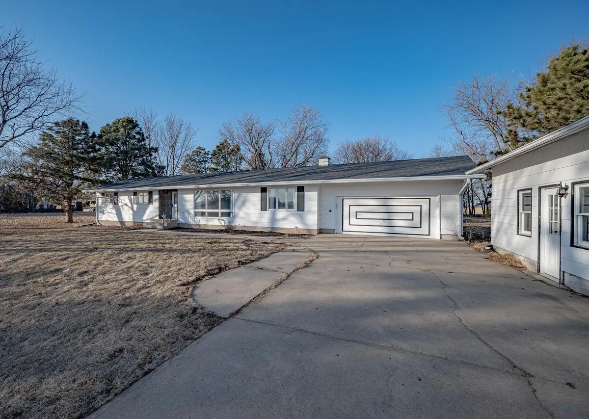 531 HIGHWAY 35, Dakota City, NE 68731 - #1