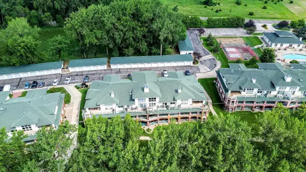 1603 Chalstrom Beach Rd, Okoboji, IA 51331