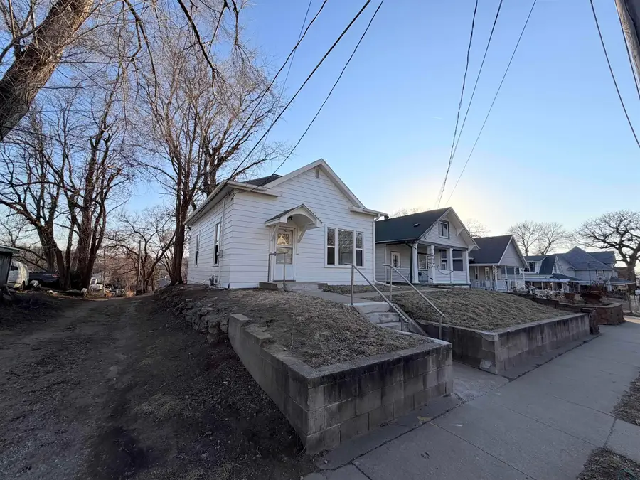 2822 2nd St., Sioux City, IA 51105 - #3