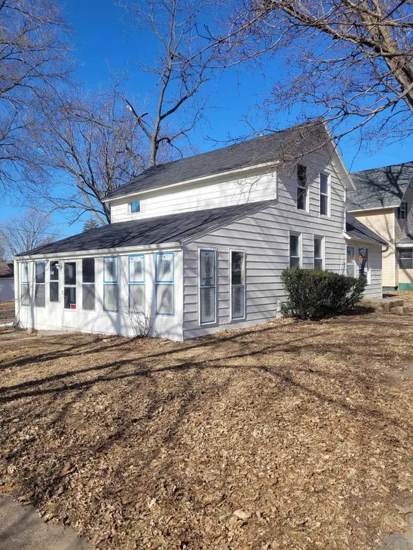 300 N Maple Street, Marcus, IA 51035